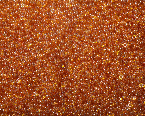 Miçanga Ambar Lustroso ( cor 16050 ) 9/0 ( 2,6mm )