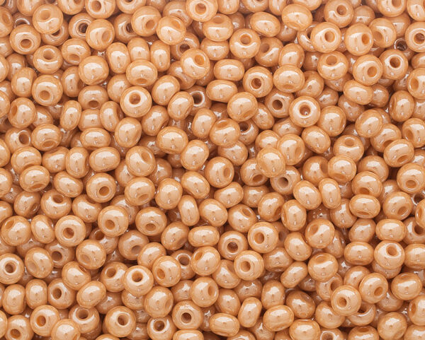 Miçanga Creme Pérolada escura ( cor 46085 ) 5/0 ( 4,6mm )