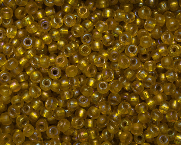 Miçanga Amarela Lined Rainbow ( cor sem ref ) 9/0 ( 2,6mm )