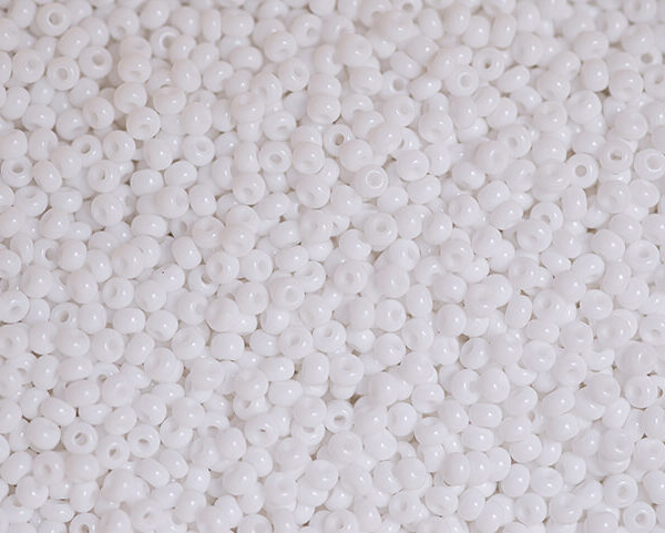 Miçanga Branca ( cor 03050 ) 9/0 ( 2,6mm )