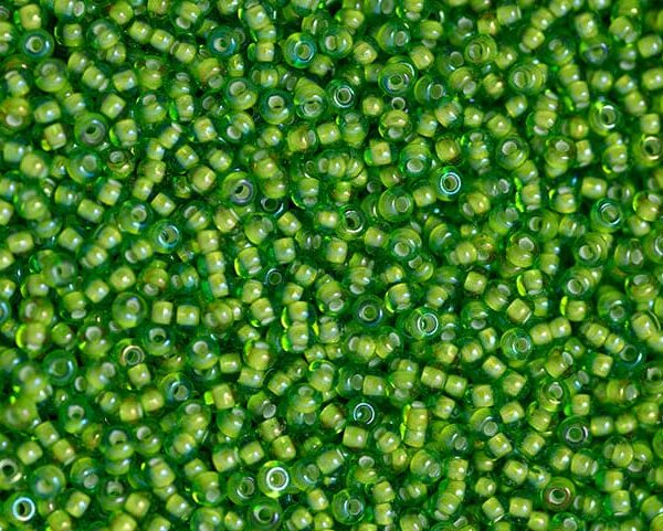 Miçanga Verde Claro Transparente ( cor 55438 ) 5/0 ( 4,6mm )