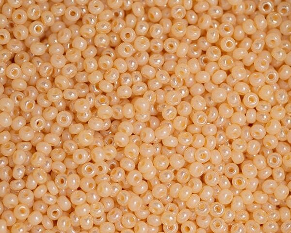 Miçanga Creme Perolado ( cor 47112 ) 5/0 ( 4,6mm )