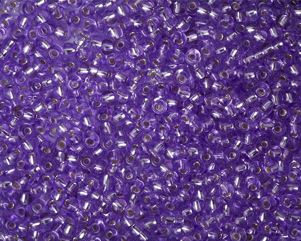 Miçanga Roxo Transparente ( cor 08228 ) 5/0 ( 4,6mm )