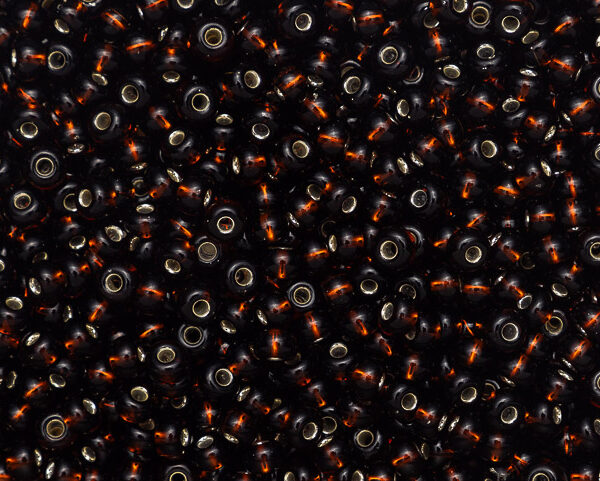 Miçanga Marrom Transparente Lined ( cor 17140 ) 5/0 ( 4,6mm )