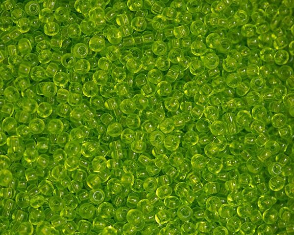 Miçanga Verde Natural Transparente ( cor 50220 ) 9/0 ( 2,6mm )